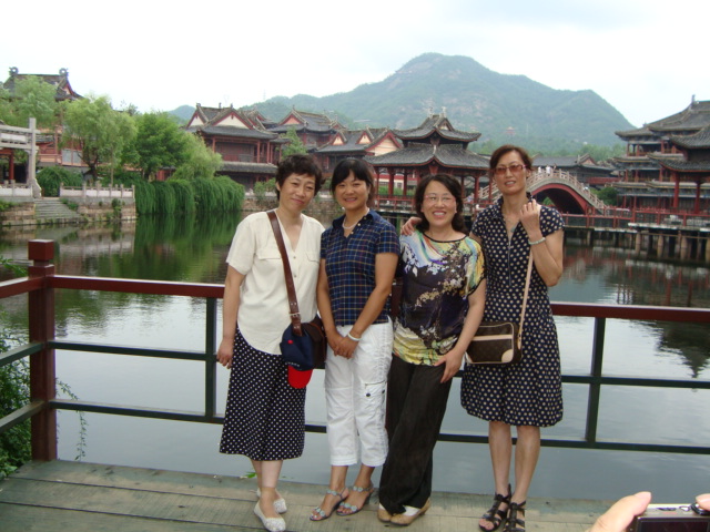 海门市育才中学图书馆